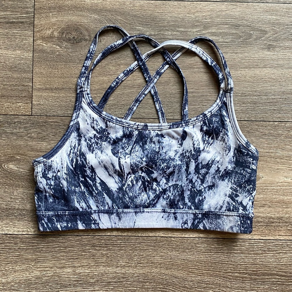 🌺 Sports bra